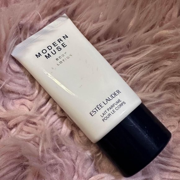 Estee Lauder Bath & Body Estee Lauder Modern Muse Body Lotion 25